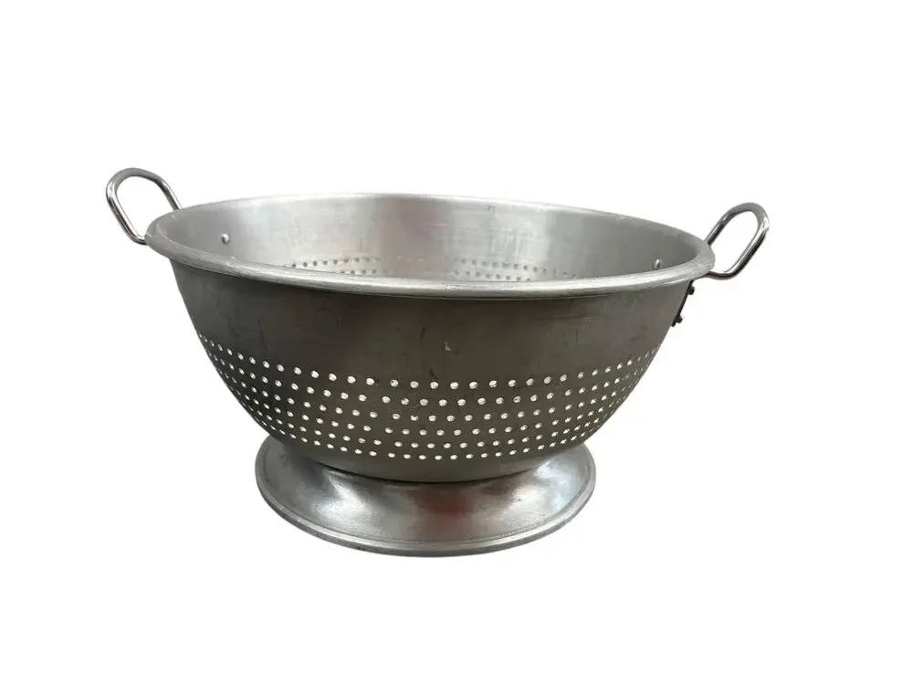 Vintage Lincoln Wear-Ever Aluminum Colander 4616 16 quart Commercial